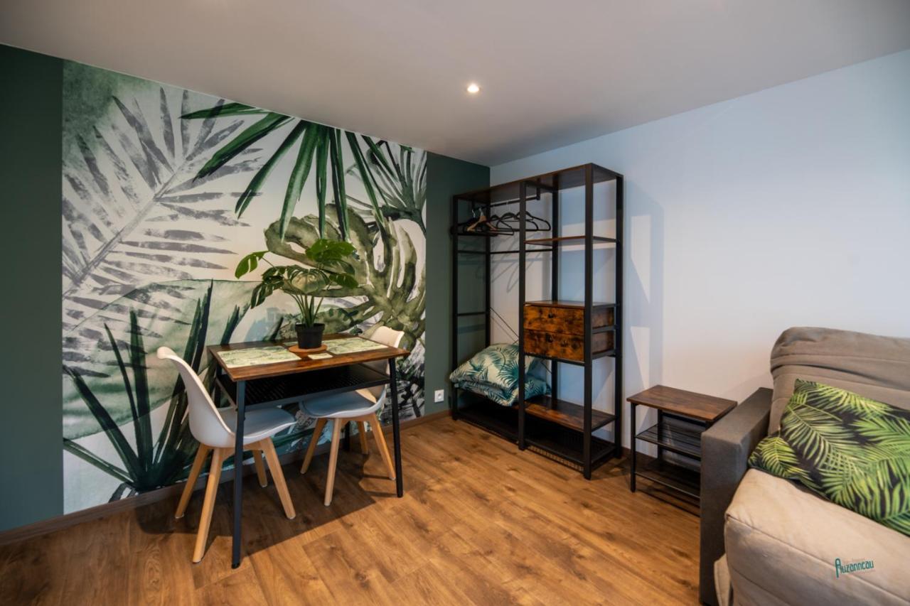Naturel : Studio Calme Et Agreable Les Bordes Kültér fotó